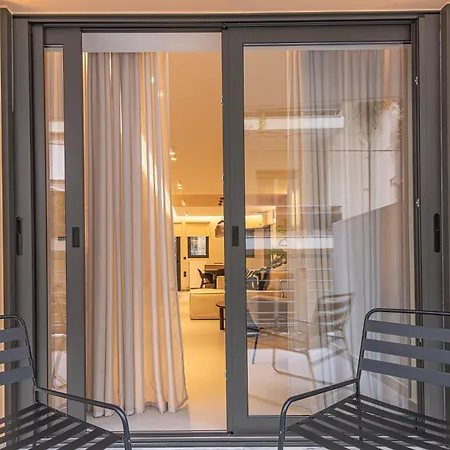 Apartment Phaedrus Living: Luxury Modern Flat Koukaki *